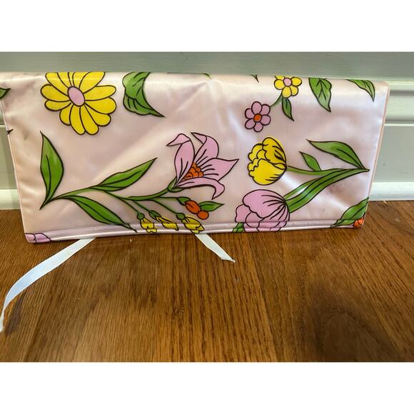 Vintage Celebrity Hosiery Organizer travel bag - Picture 6 of 6